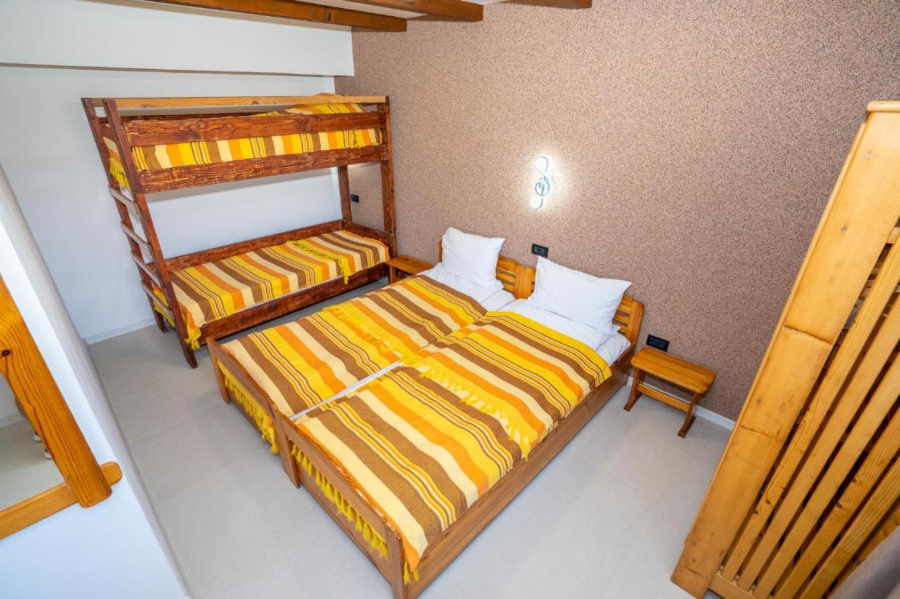 Casa Nikita Otel Vama Veche Dış mekan fotoğraf