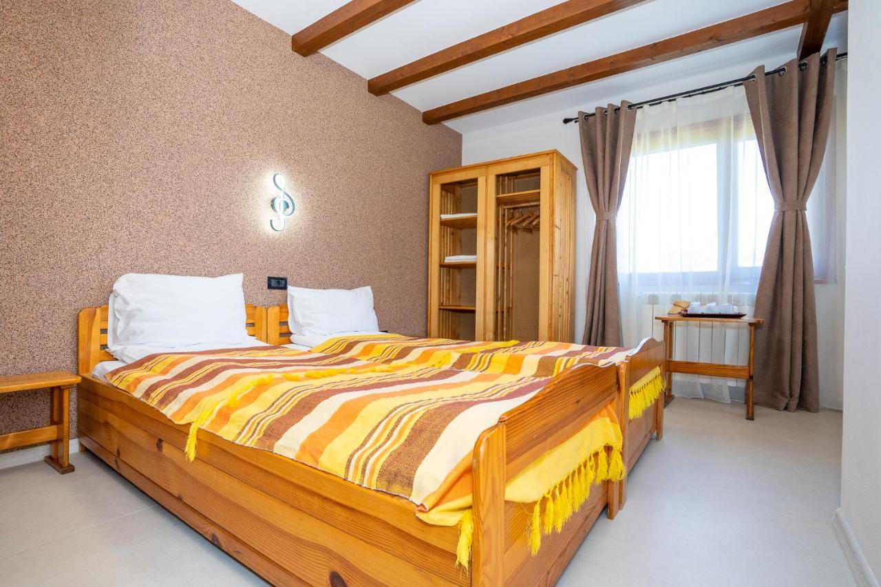 Casa Nikita Otel Vama Veche Dış mekan fotoğraf