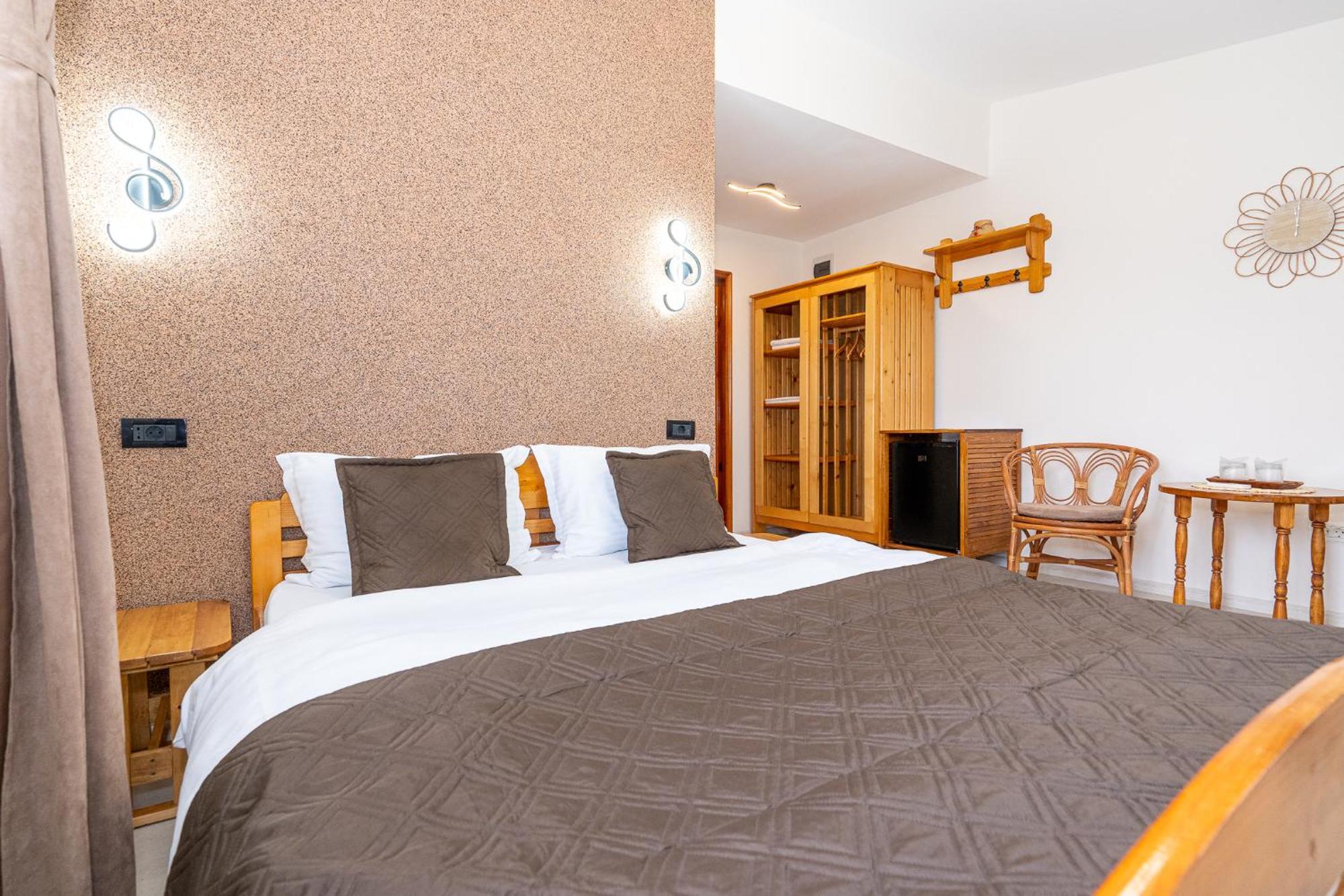 Casa Nikita Otel Vama Veche Dış mekan fotoğraf